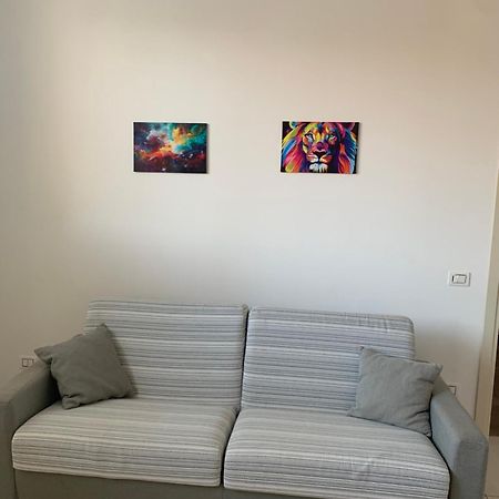 Gilda E Vesuvio Apartment Bergamo Luaran gambar