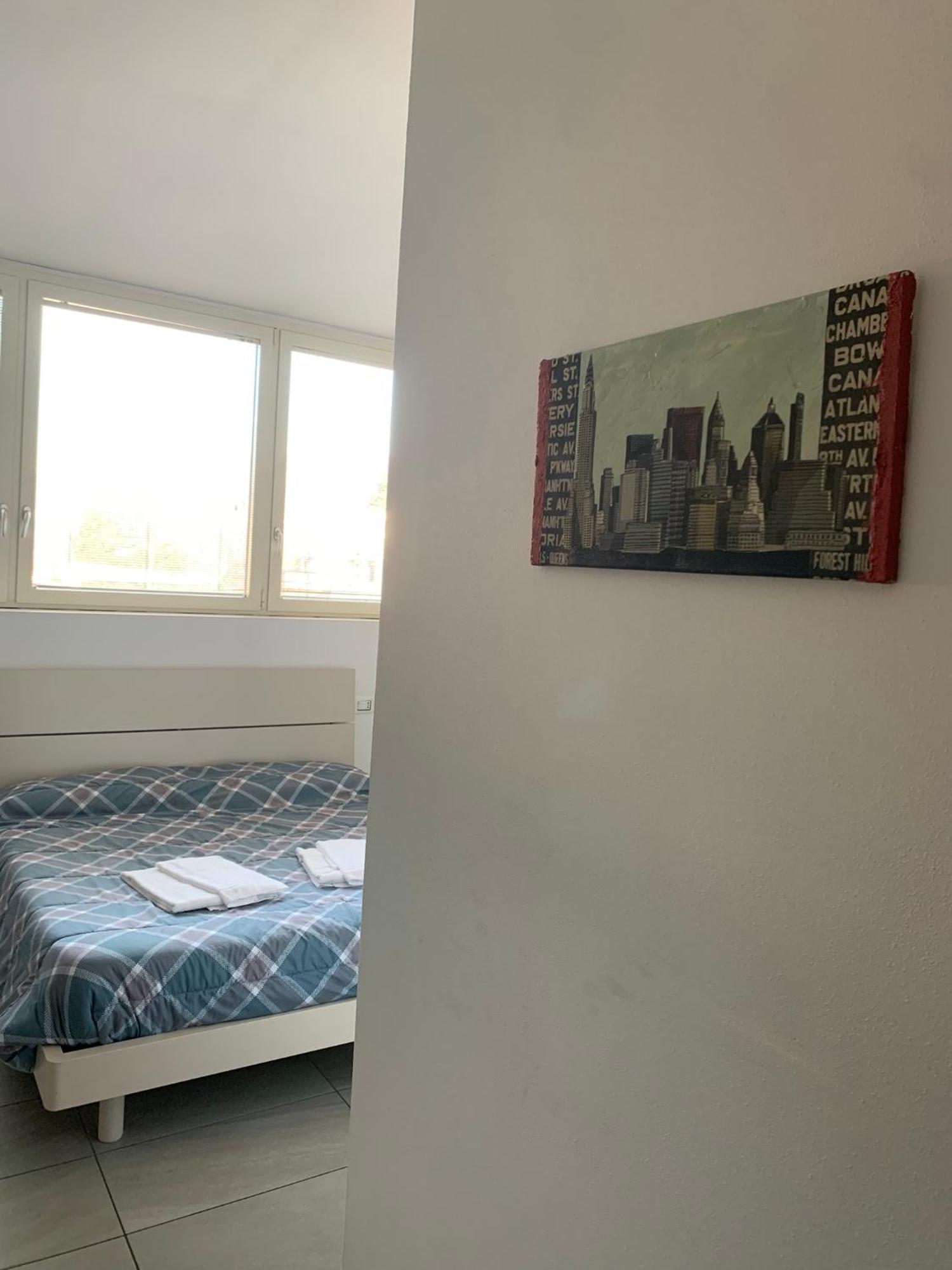 Gilda E Vesuvio Apartment Bergamo Luaran gambar