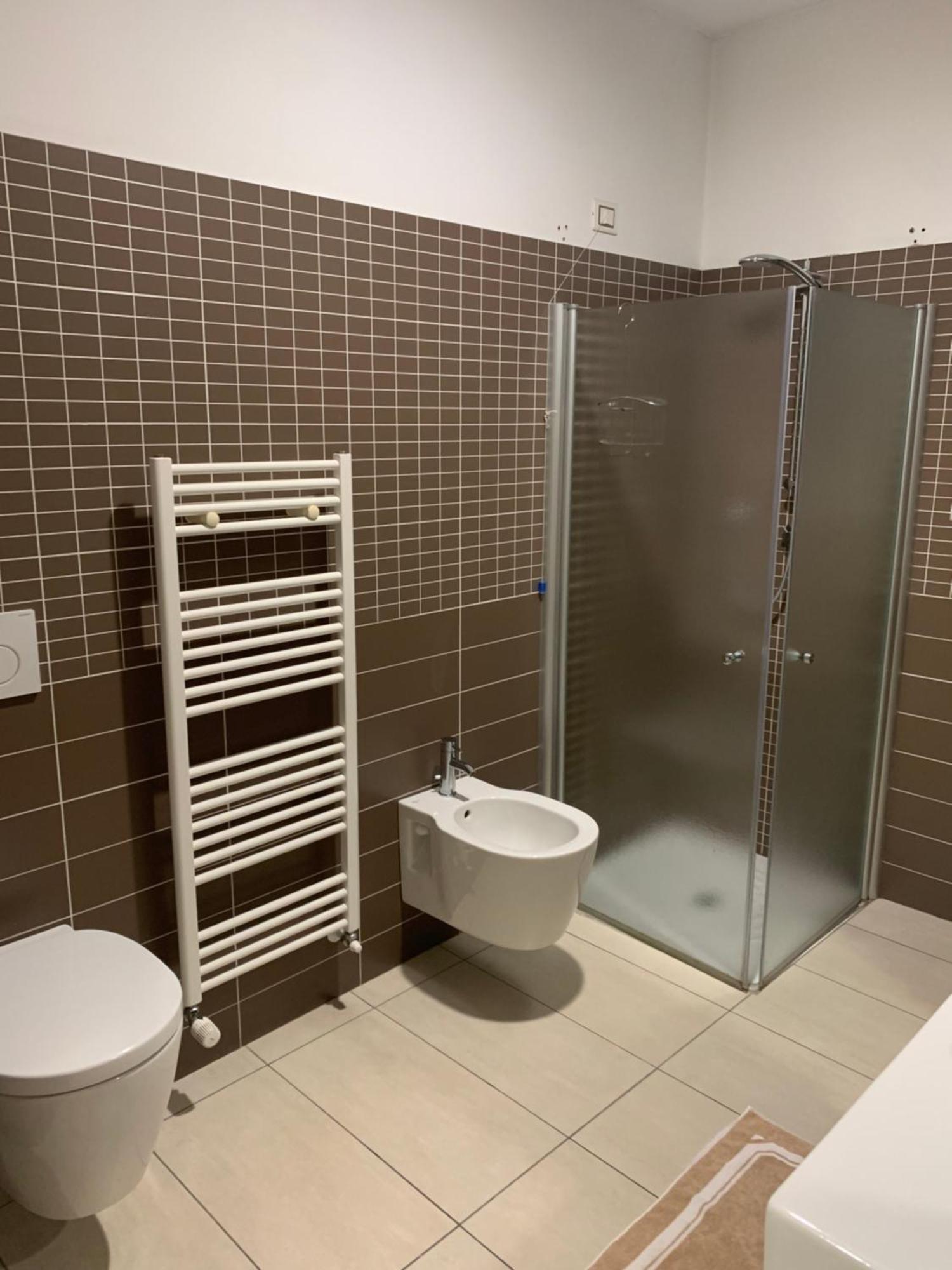 Gilda E Vesuvio Apartment Bergamo Luaran gambar