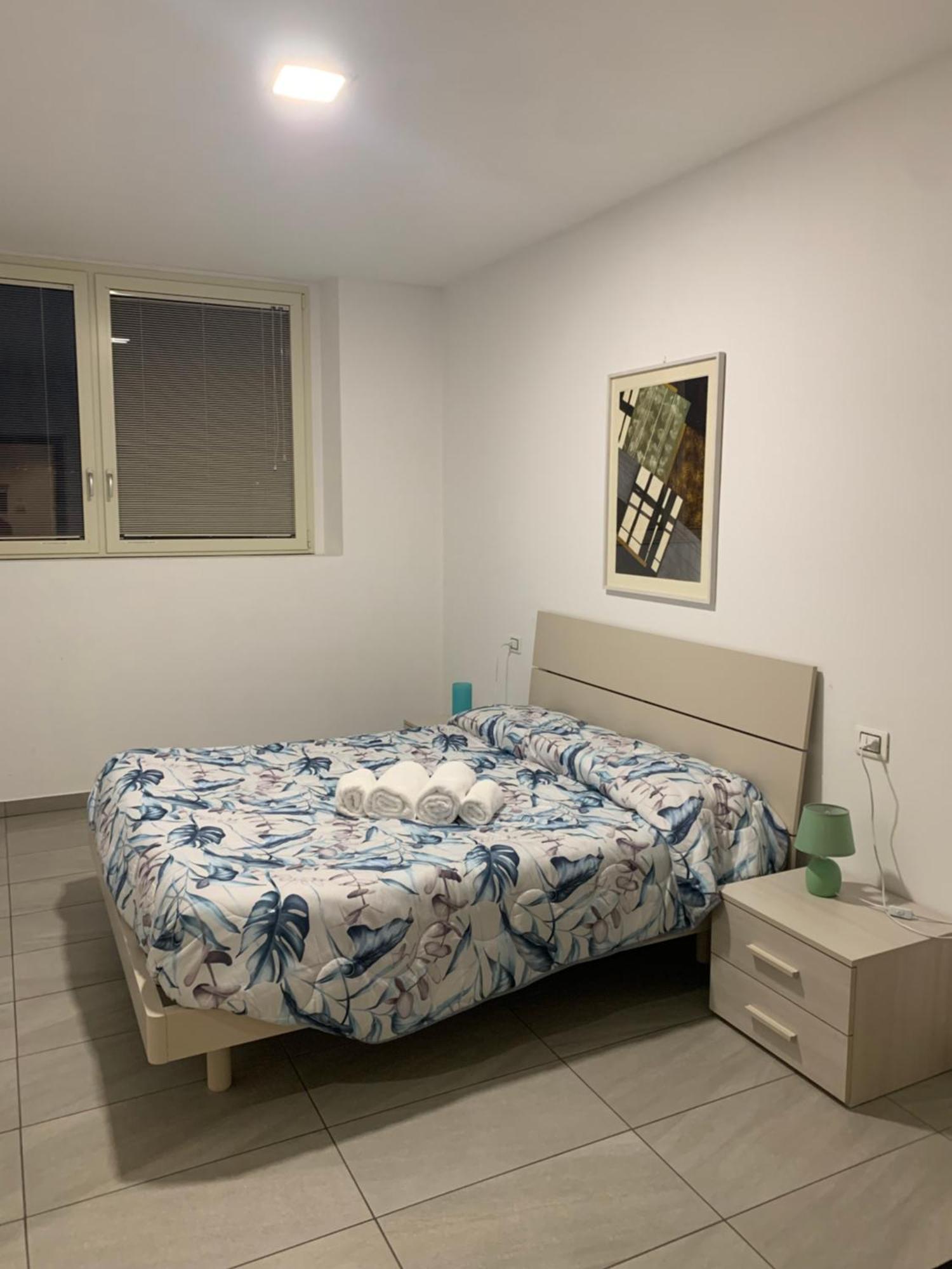 Gilda E Vesuvio Apartment Bergamo Luaran gambar